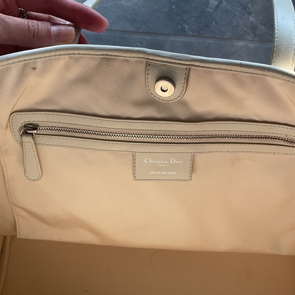 Dior Coated Canvas Cannage Tote Bag White - Picture 9 of 17